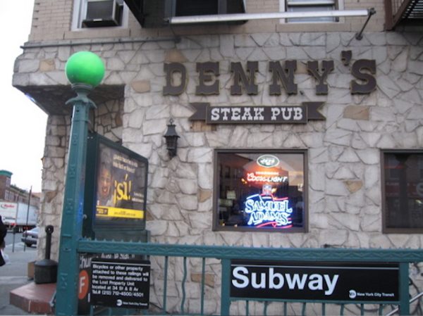 Dennys-Pub