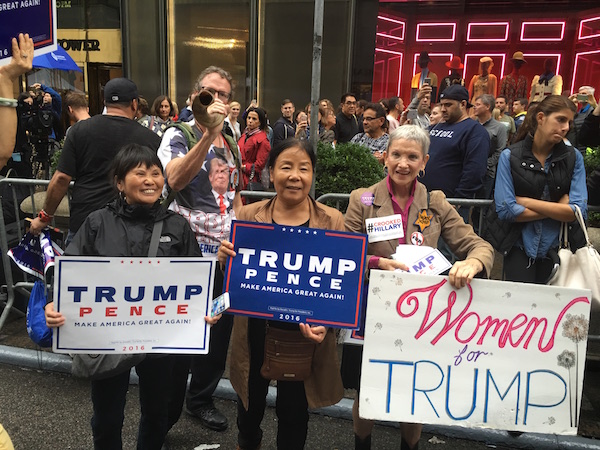 Chinese Trump supporters gathered outside of Trump Tower at 725 5th Ave, New York City on Saturday, October 8, 2016 (Kings County Politics/Jane Yi Zhang)