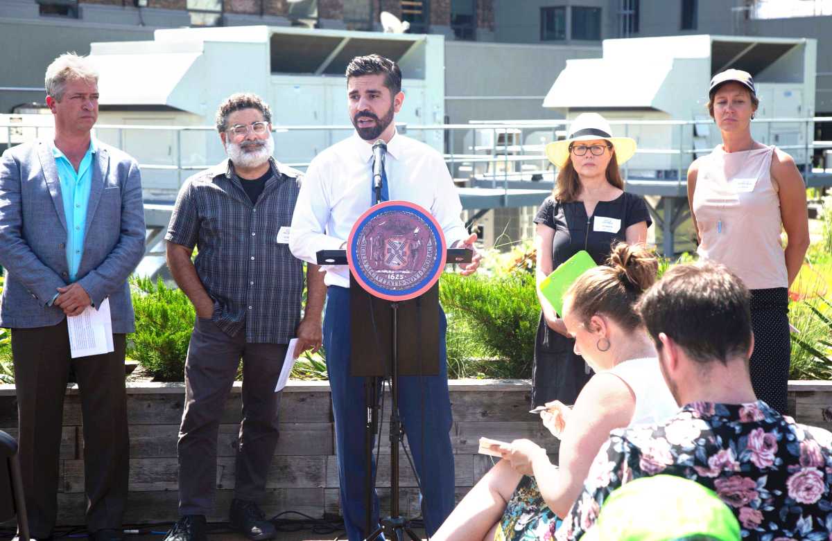 Espinal Press Conference Green Roof