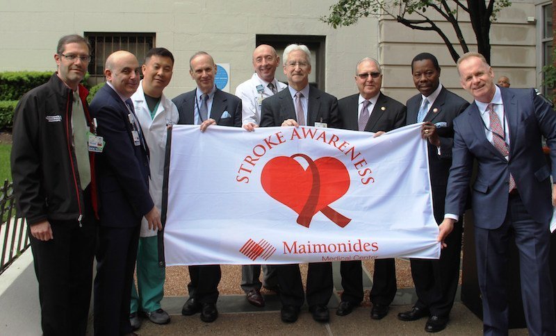 Photo1_2019NationalStrokeAwarenessMonthFlagRaising_052319