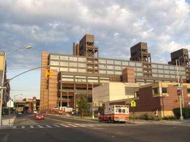 Woodhull_Hospital_jeh