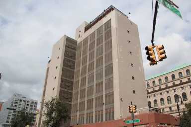 Brooklyn_Detention_Complex,_Sept_2017