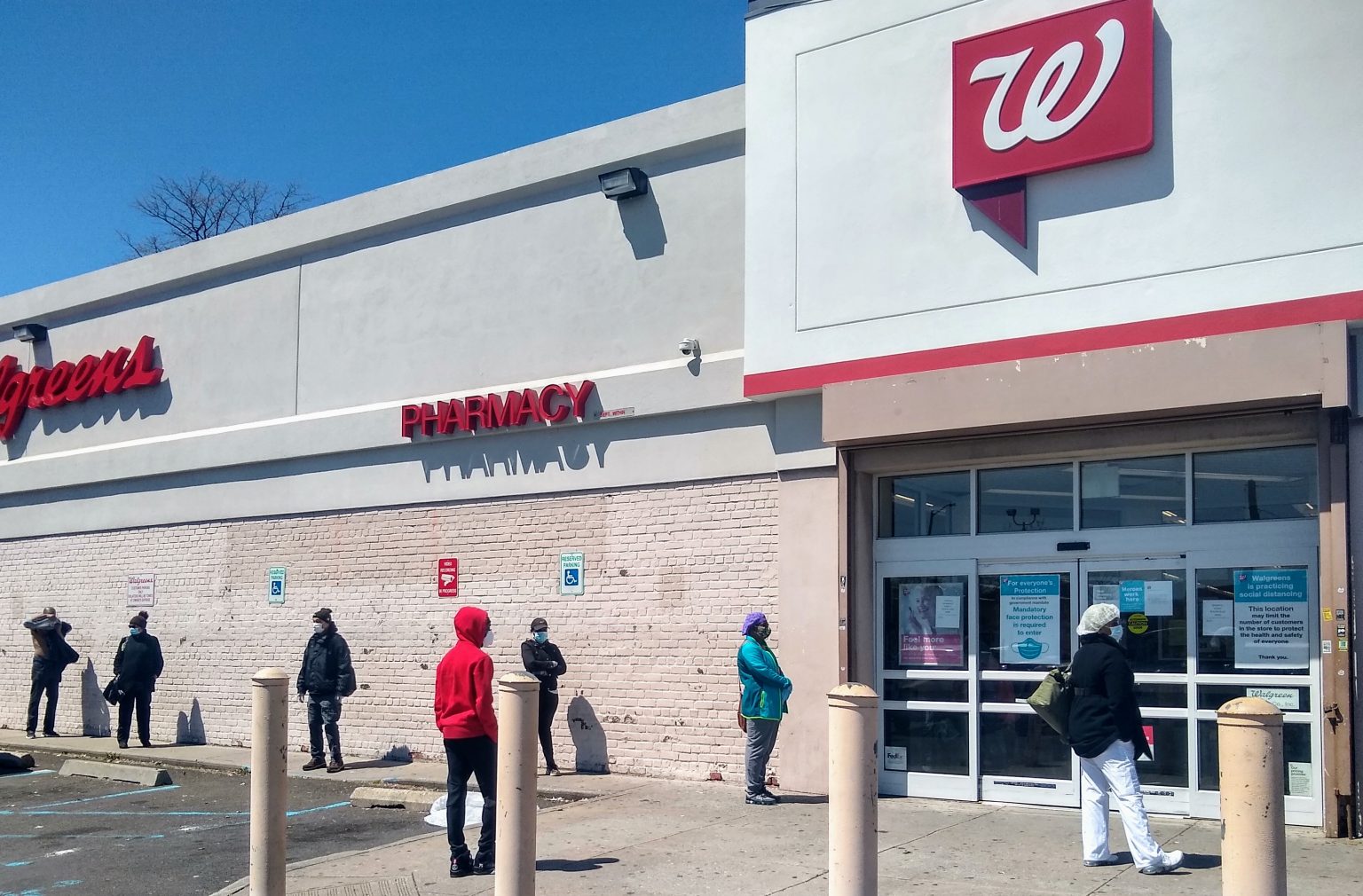 MomandPop Pharmacies Offer Good Alternatives to Walgreens, CVS