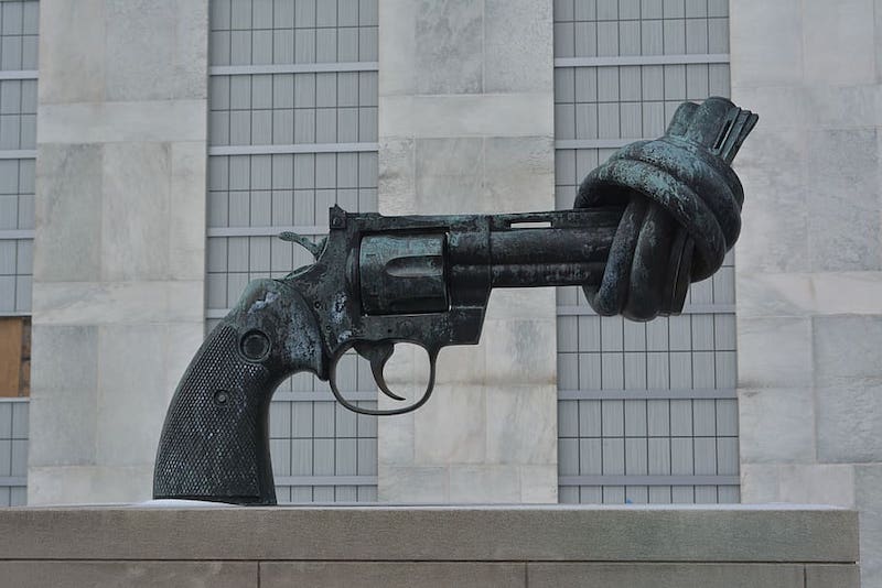 PXFuelstockphotoofgunviolencesculptureatunited-nations-nyc