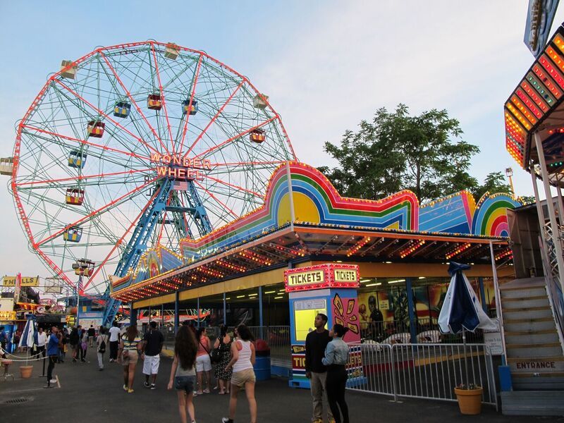 Deno’s Wonder Wheel