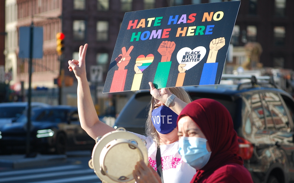 DSC_NOHATESIGN