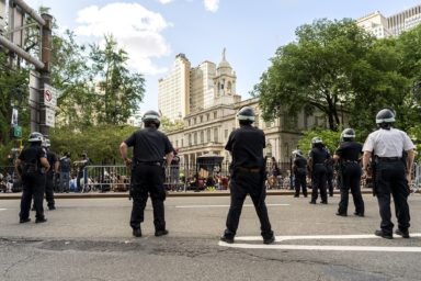 NYPD stationed outside City Hall (Photo by Tsubasa Berg)