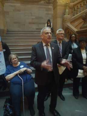 JD-Addressing-HOPP-foreclosure-prevention-rally-1