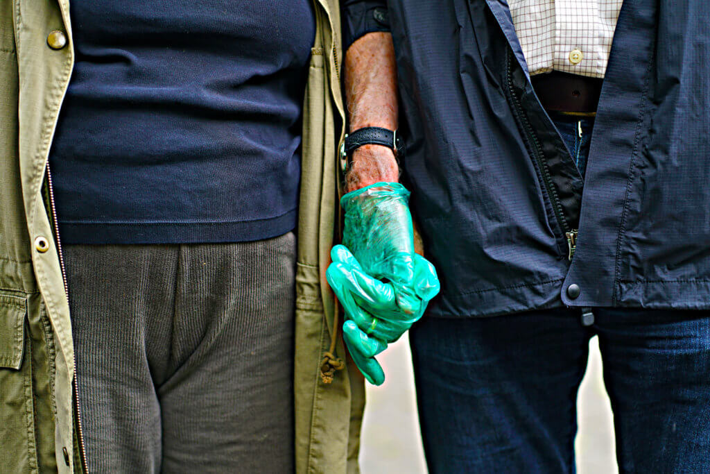hand-holding-1024×683-1