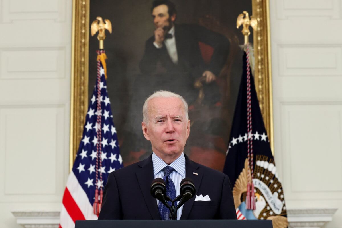 2021-05-05T200620Z_4_LYNXMPEH44193_RTROPTP_4_USA-BIDEN-1200×802-1
