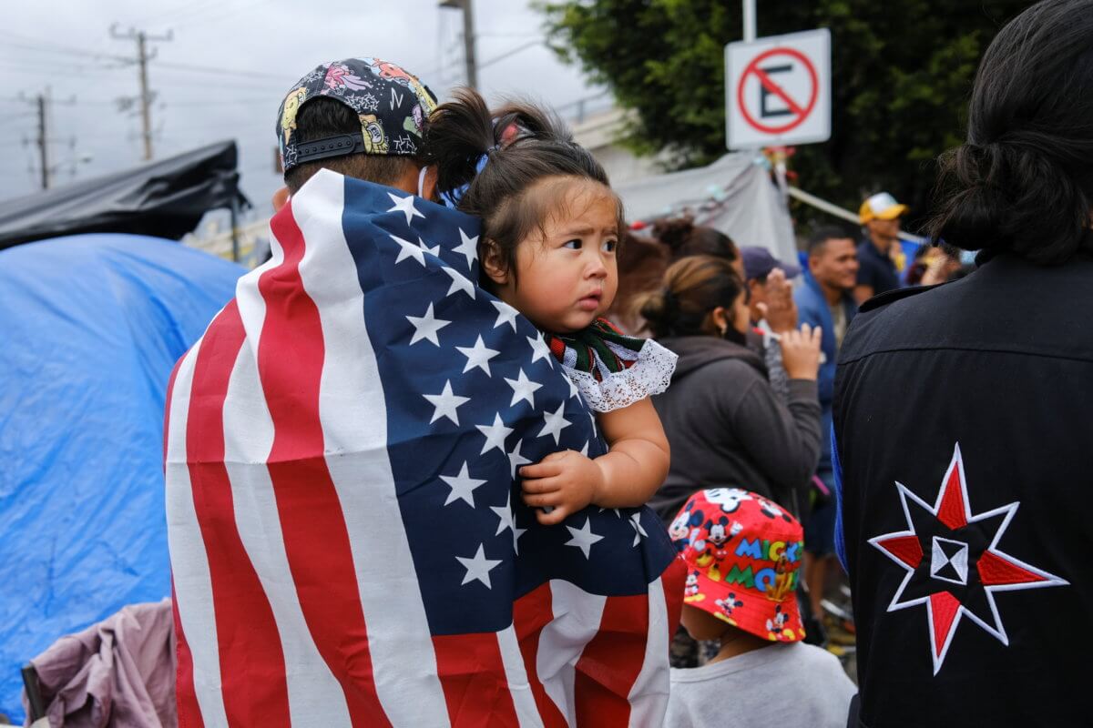 2021-05-07T115410Z_3_LYNXMPEH460HU_RTROPTP_4_USA-IMMIGRATION-CAMP-1200×800-1