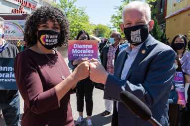 QNS_QNS_DianneMoralesJimVanBramer_051321_Holtermann-15-1200×801-1