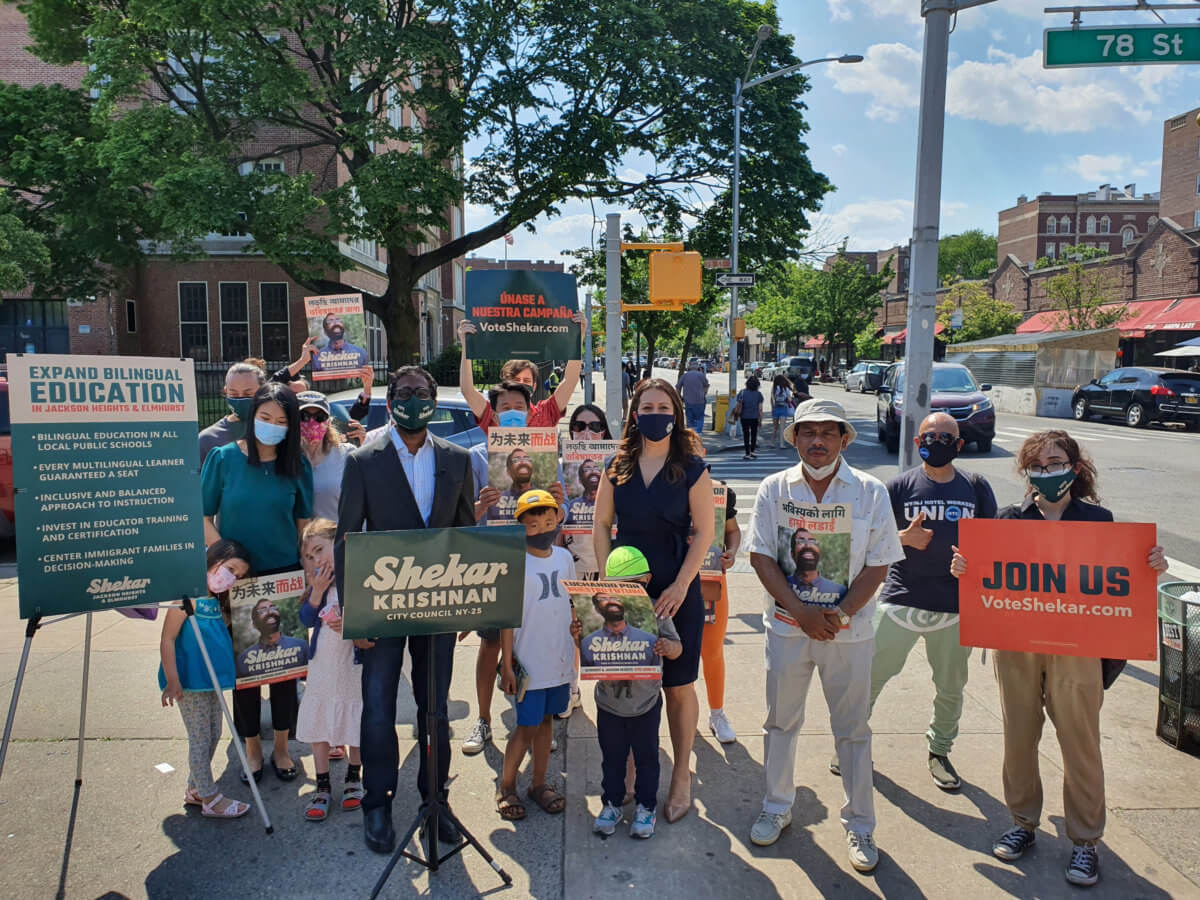 Jackson Heights City Council candidate calls for bilingual education in