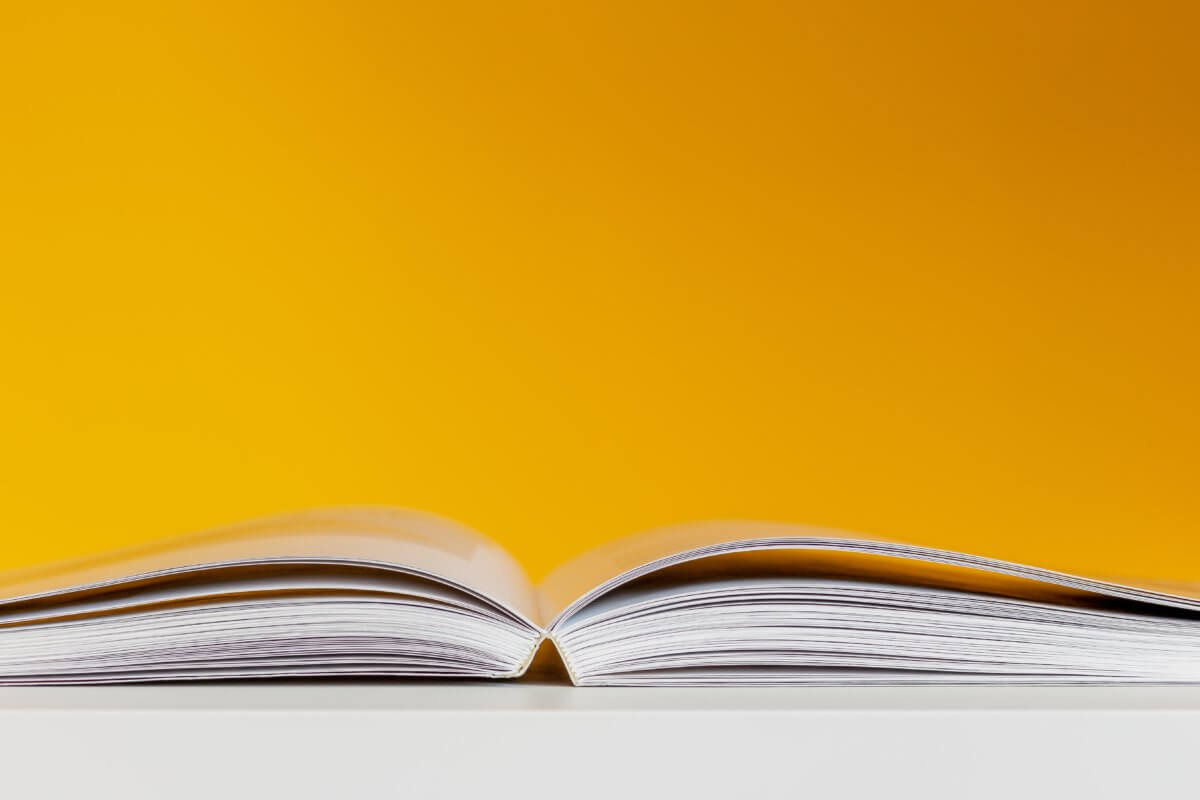 pexels-stas-knop-3760323-1200×800-1