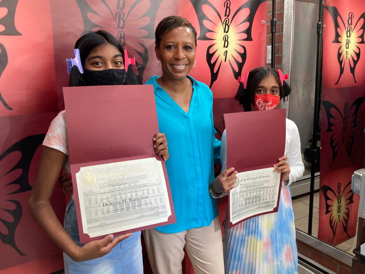 Queens lawmaker honors tweens for donating hair to local nonprofit