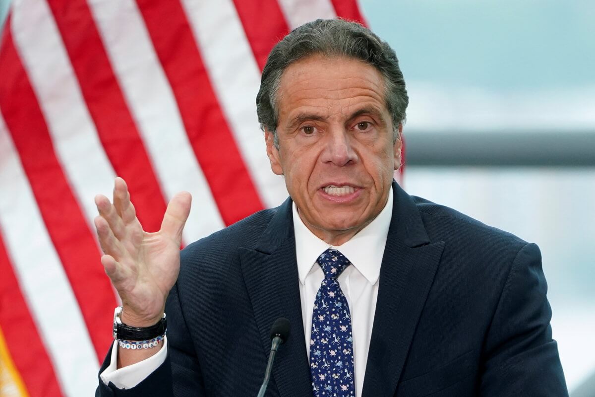 2021-08-03T174726Z_1_LYNXMPEH7213Z_RTROPTP_4_NEW-YORK-CUOMO-1200×800-1