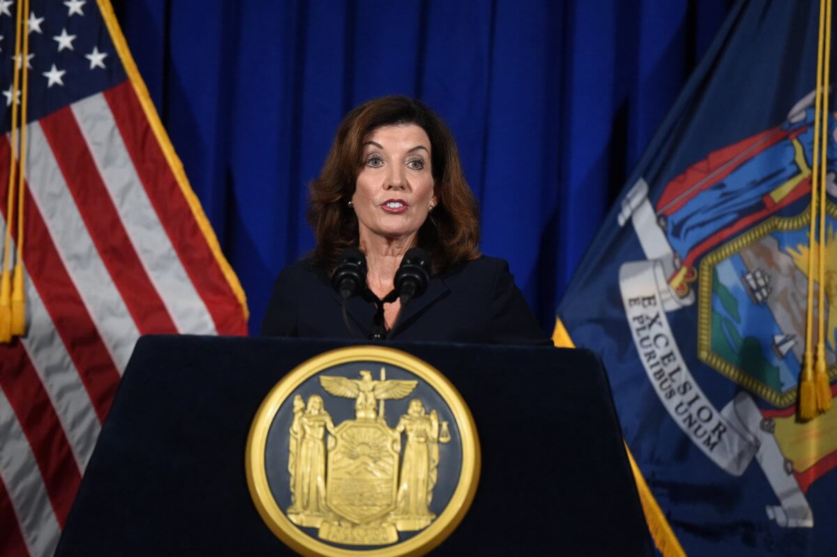2021-08-11T190508Z_1954594124_RC223P9YI5O6_RTRMADP_3_NEW-YORK-CUOMO-HOCHUL-1200×799-1