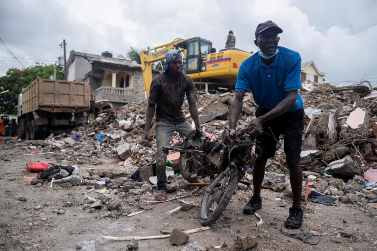 2021-08-18T055603Z_852208706_RC227P9H98R1_RTRMADP_3_HAITI-QUAKE-1200×800-1