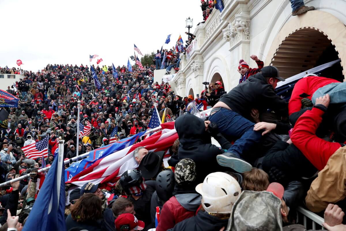 2021-08-20T100621Z_1_LYNXMPEH7J0J1_RTROPTP_4_USA-CAPITOL-ATTACK-1200×800-1