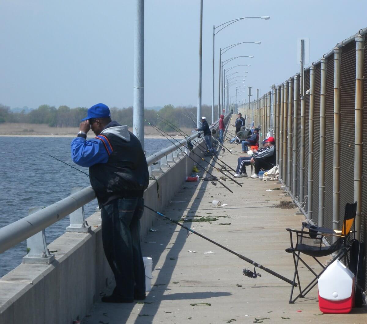 Fishing_on_southern_Adabo_North_Channel_Bridge_jeh-1200×1057-1
