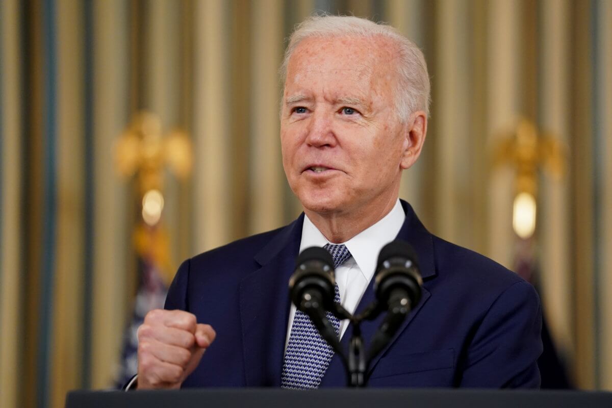 2021-09-04T010345Z_3_LYNXMPEH820U7_RTROPTP_4_USA-BIDEN-JOBS-1200×800-1