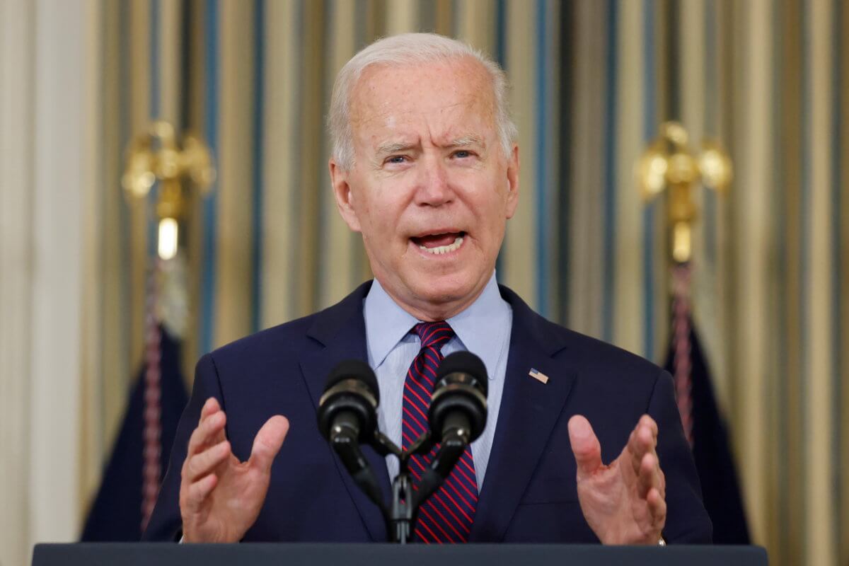 2021-10-06T164703Z_2_LYNXMPEH950MN_RTROPTP_4_USA-BIDEN-DEBT-1200×800-1