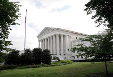 2021-10-18T150156Z_2_LYNXMPEH9H0R2_RTROPTP_4_USA-COURT-POLICE-1200×821-1