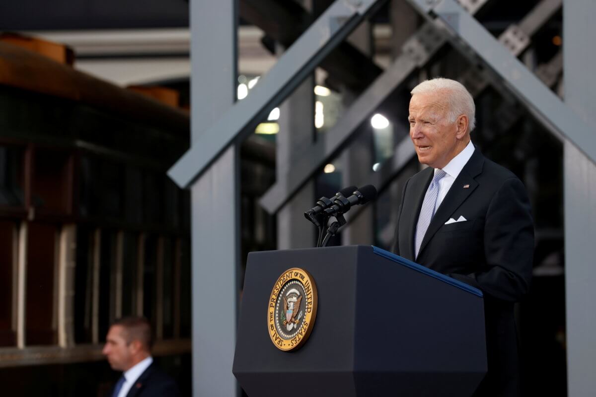 2021-10-21T163848Z_1_LYNXMPEH9K0ZN_RTROPTP_4_USA-BIDEN-INFRASTRUCTURE-1200×800-1