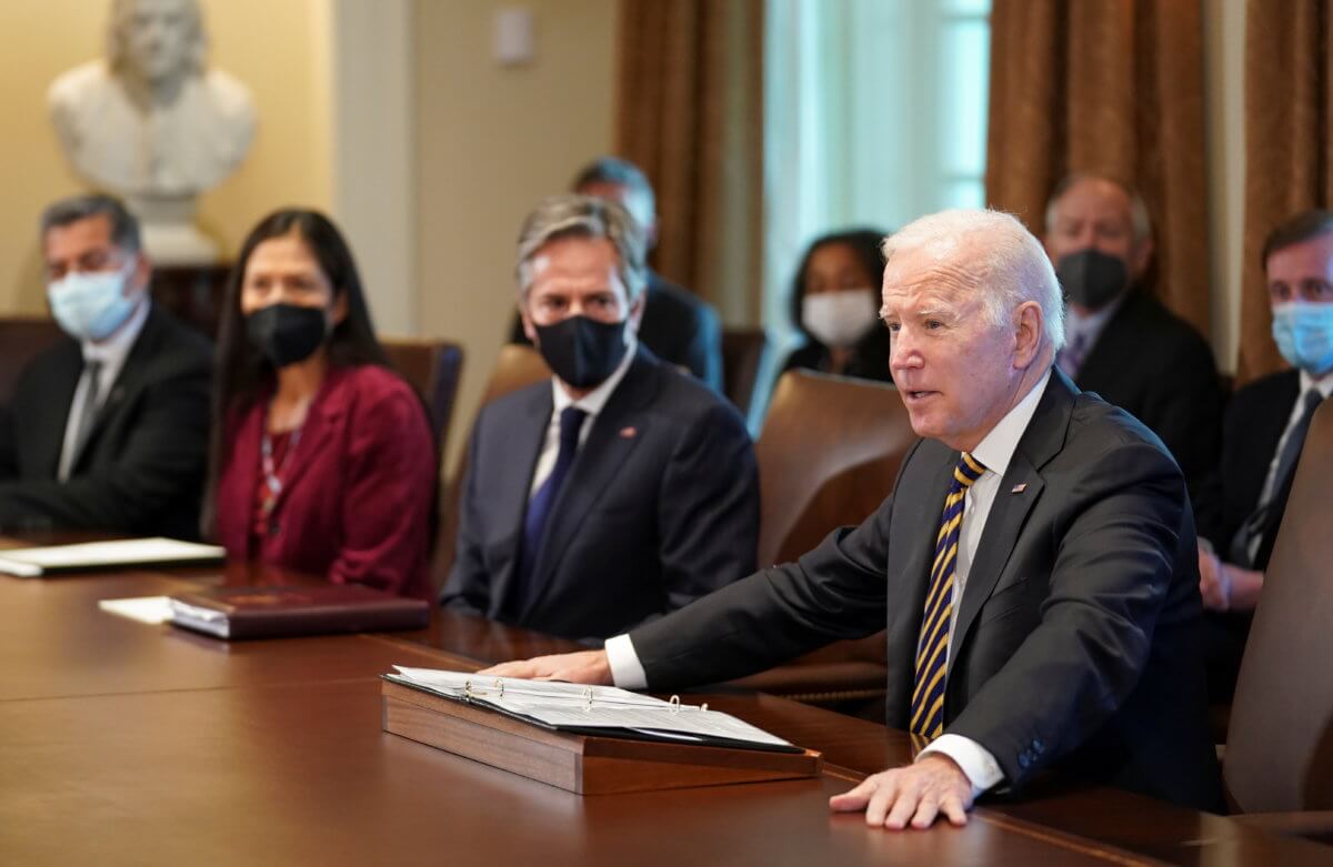 2021-11-13T044102Z_1_LYNXMPEHAC036_RTROPTP_4_USA-BIDEN-INFRASTRUCTURE-1200×781-1