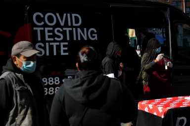 2021-04-05T220147Z_1385050860_RC2YPM9M21R5_RTRMADP_3_HEALTH-CORONAVIRUS-NEW-YORK-1200×800-1