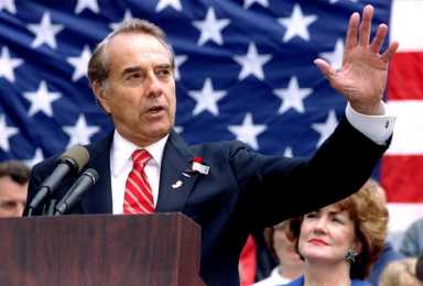 2021-12-05T172939Z_1191472046_RC2H8R9L817X_RTRMADP_3_PEOPLE-BOB-DOLE-1200×814-1