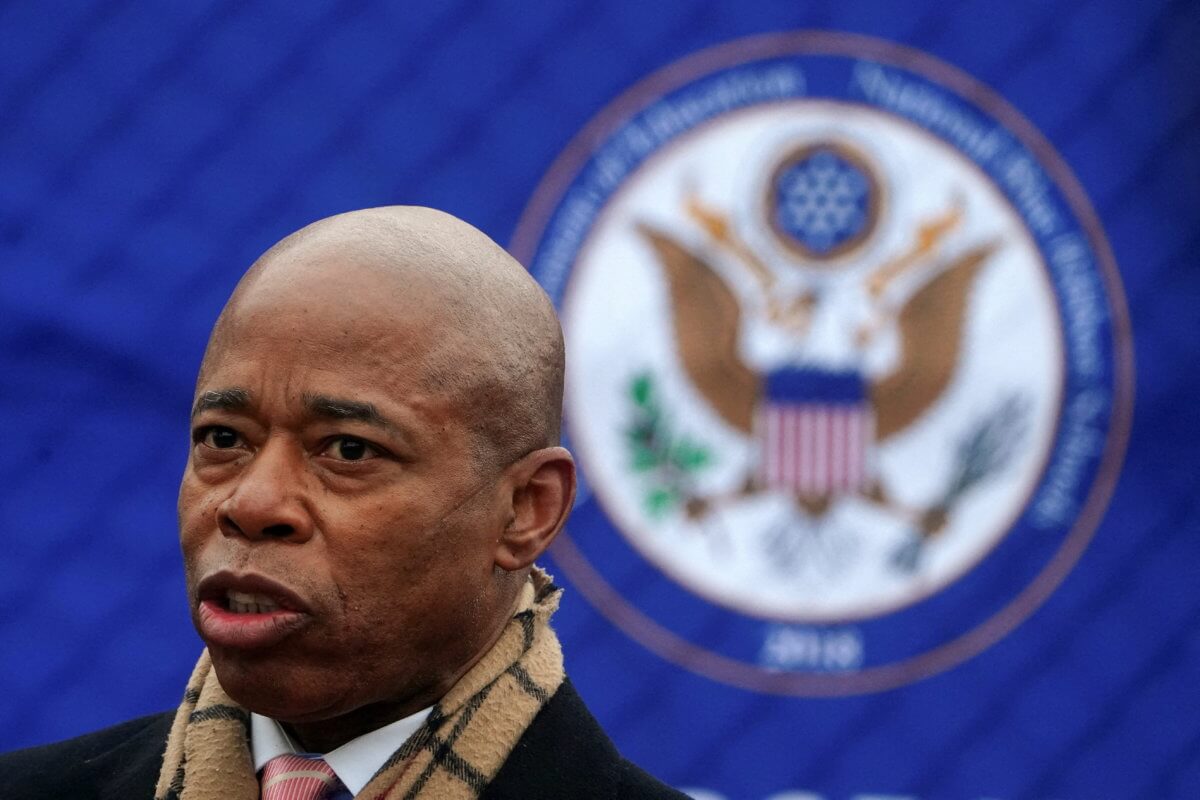 2022-01-14T194444Z_1_LYNXMPEI0D0XF_RTROPTP_4_USA-NEW-YORK-EVICTION-1200×800-1