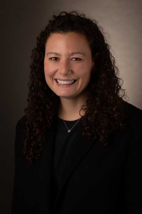 Lizzie Kirshenbaum – Weedmaps