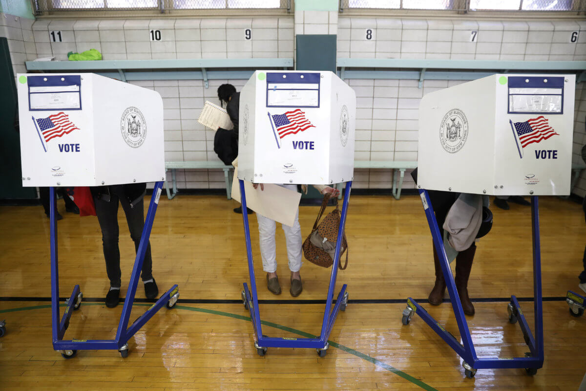2016-11-08T120000Z_1755290763_S1AEULRDZJAB_RTRMADP_3_USA-ELECTION-1200×800-1