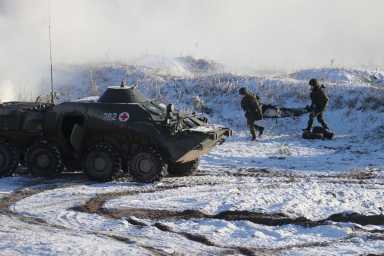 2022-02-13T102157Z_1_LYNXMPEI1C043_RTROPTP_4_UKRAINE-CRISIS-RUSSIA-BELARUS-DRILLS-1200×800-1