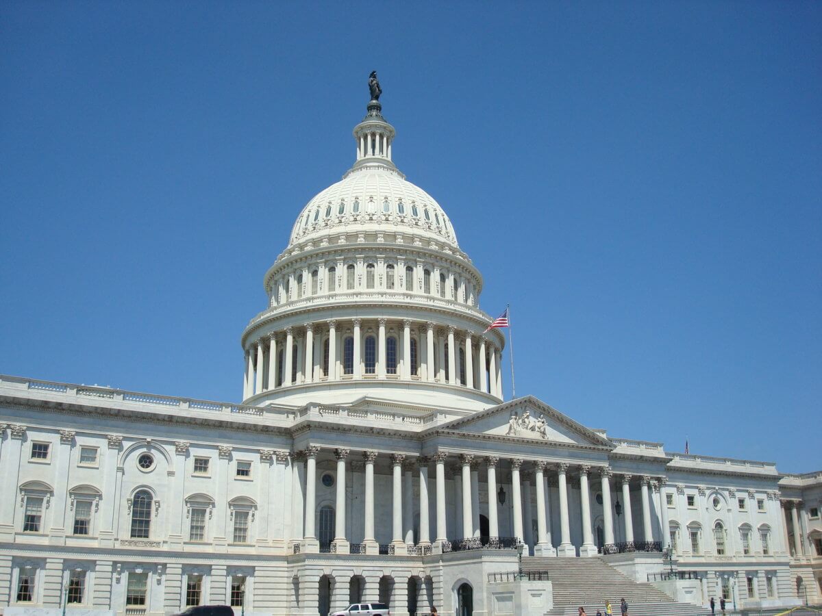 The_U.S._Capitol_Building_Washington_D.C-1200×900-1