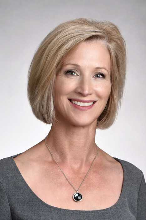Carolyn Kerr