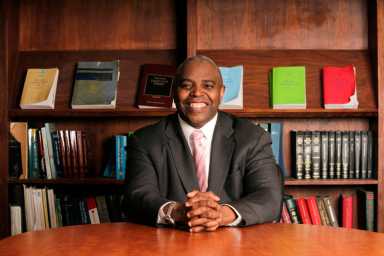 edward-king-civil-court-judgeship-2022-08-25-nk-cl01-1200×800-1