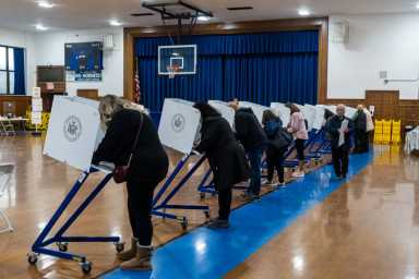 QNS_Election2022_Holtermann-8-1-1200×800-1