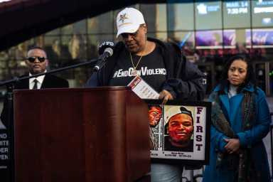 amNY_RemembranceGunHomicide_123022_Holtermann-17-1200×800-1