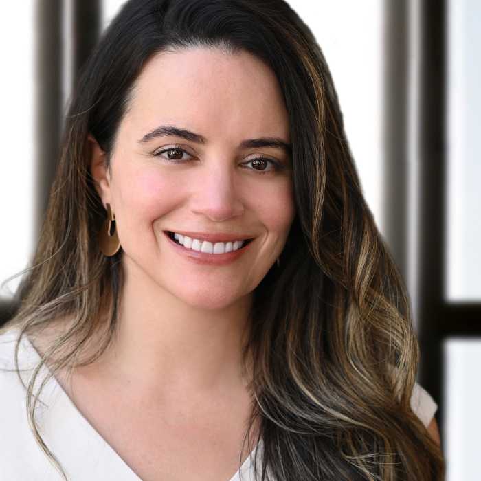 Kevelyn Guzman- Coldwell Banker