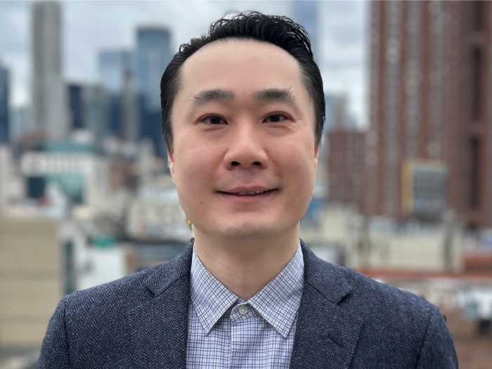 Thomas YU AAFE Headshot 2024 – 1